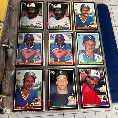 1985 to 1986 Baseball Card Set 