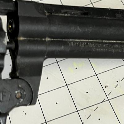 Crossman 357 BB Gun. 