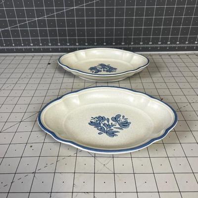 Pfaltzgraff Small Serving Trays (2) 