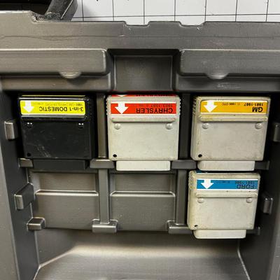 System OTC Car Checking the Engine Light on Cars. 