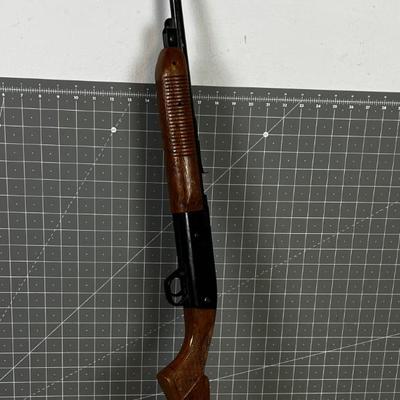 Vintage Daisy Pump BB Gun