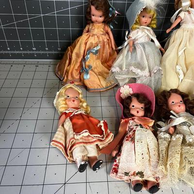 Antique Nancy Ann Story Book Dolls (7) 