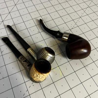 3 Vintage Tabaco Pipes 