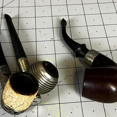 3 Vintage Tabaco Pipes 