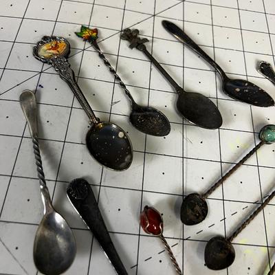 Silverplated Collector Spoons 