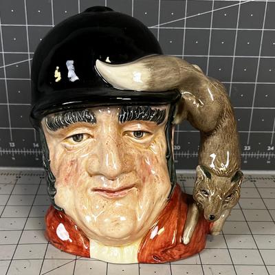 Royal Doulton Toby Bug Titled GONE AWAY! 