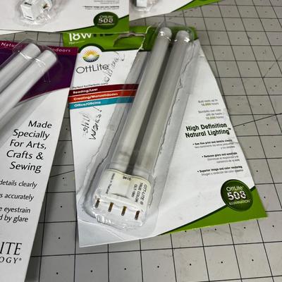OTT-LITE Light Bulbs (5) in the package. 