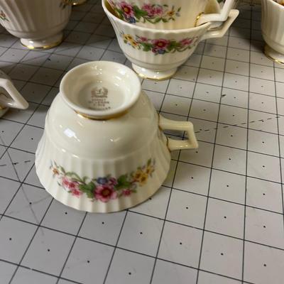 LENOX Sonnet Pattern Made in USA Tea Cups (16) 