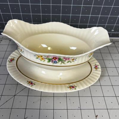 LENOX Sonnet Pattern Made in USA Gravy Bowl