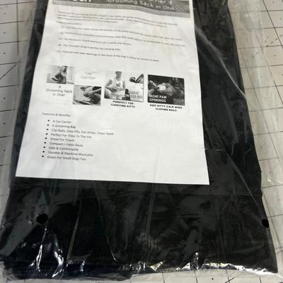 NEW Cat PUR Pouch and Pet Cushion 