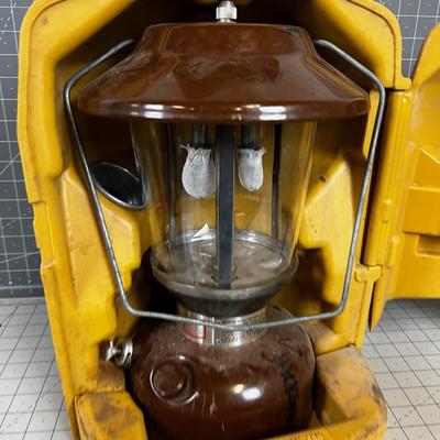 Lantern Coleman 275 with Hard Case. 
