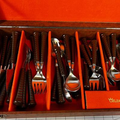 Noritake Ceramic Handled Dinner ware 