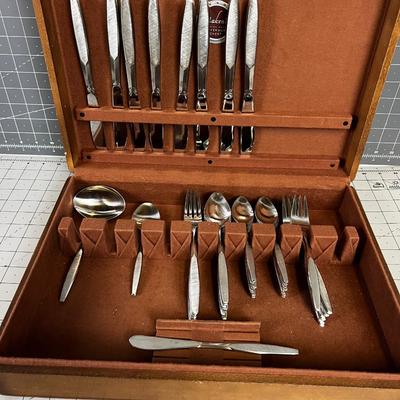 MCM International Stainless Deluxe Flatware. 