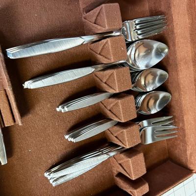 MCM International Stainless Deluxe Flatware. 