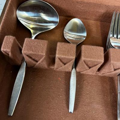 MCM International Stainless Deluxe Flatware. 