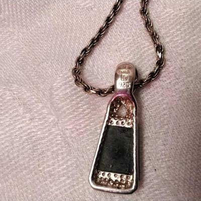 Beautiful Vintage Jade 19" 925 Necklace