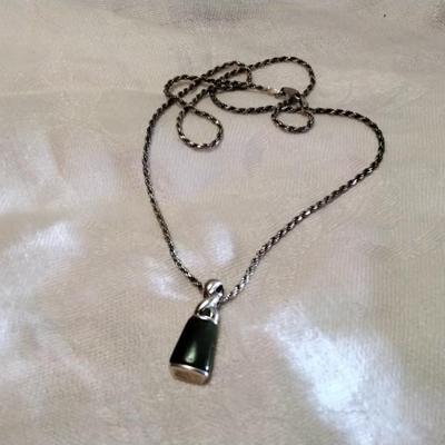 Beautiful Vintage Jade 19" 925 Necklace