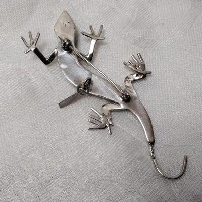 Fun Turquoise Lizard 925 Brooch