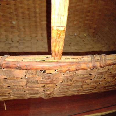 Large Spint Oak Wood Gathering Basket