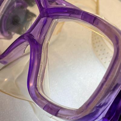 DIVERâ€™S GOGGLES