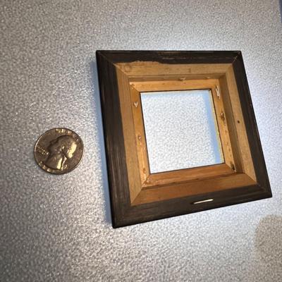 SET OF 4 MATCHING MINI WOOD FRAMES