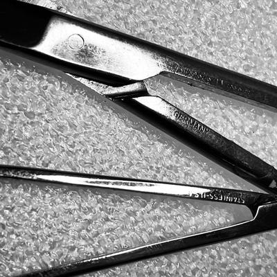 STAINLESS SURGICAL TOOLS X 3