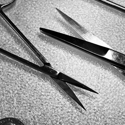 STAINLESS SURGICAL TOOLS X 3