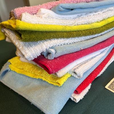 CLEAN WASHCLOTH/RAG BUNDLE