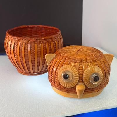 ADORABLE WOVEN BAMBOO OWL FIGURAL BASKET