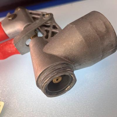 STURDY â€œTEXTURE-PROâ€ SPRAY TOOL