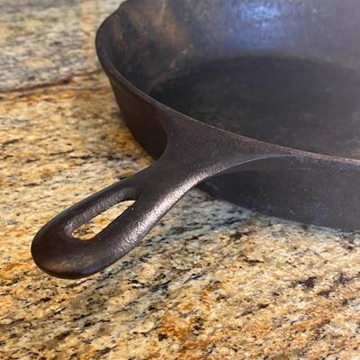 WAGNER WARE 11â€ CAST IRON SKILLET