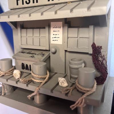 CUTE â€œFISH HOUSEâ€ BAIT SHOP COASTER SET