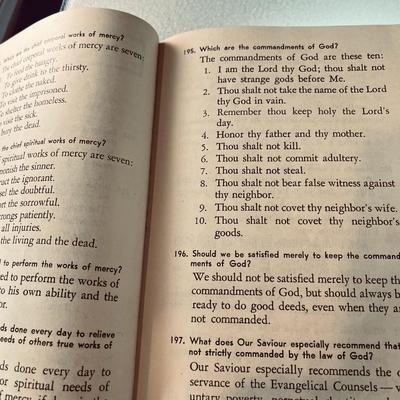 VINTAGE 1941 CATECHISM BOOKLET