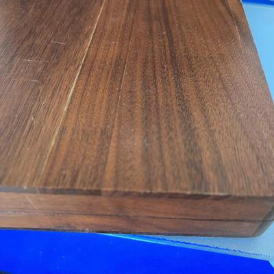 CUTCO WALNUT BOX FOR HOLDING CUTLERY