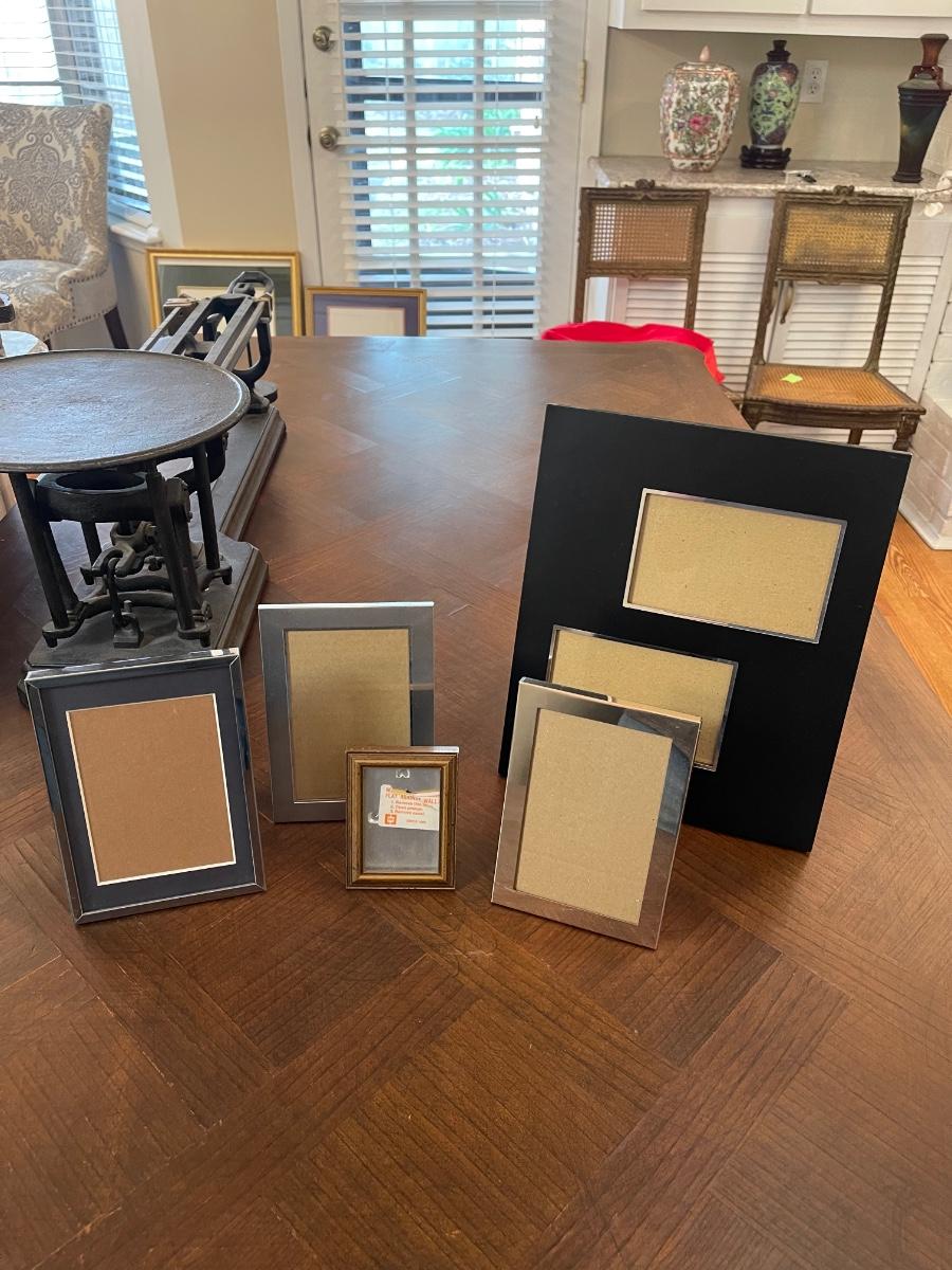Lot of 5 picture frames