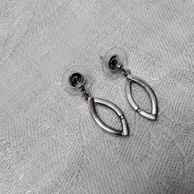 Unique Diamond 925 Stud Earrings