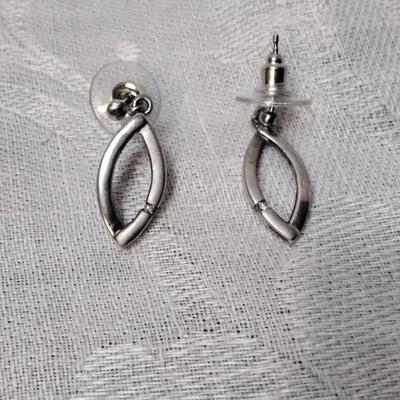 Unique Diamond 925 Stud Earrings