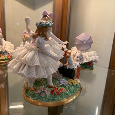 Antique German Porcelain Sitzendorf Dresden Lace Children in Field 5.25 inches high