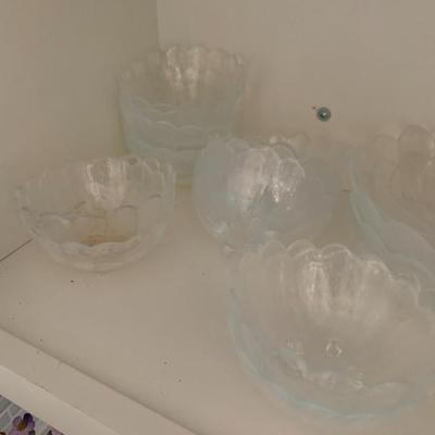 Set of 14 small dessert Bowls Frosted Glass. 4 inches across