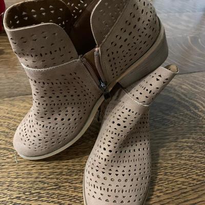 Beige booties
