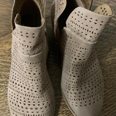 Beige booties