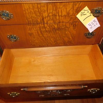5 DRAWER ANTIQUE CHEST OF DRAWERS