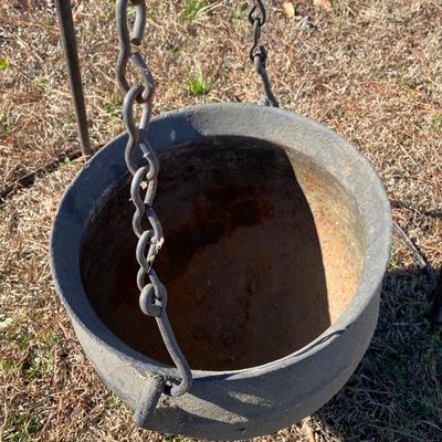 Outdoor Cooking Tripod w/Caldron
