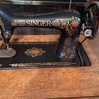 Antique Singer Foot Pedal Sewing Machine