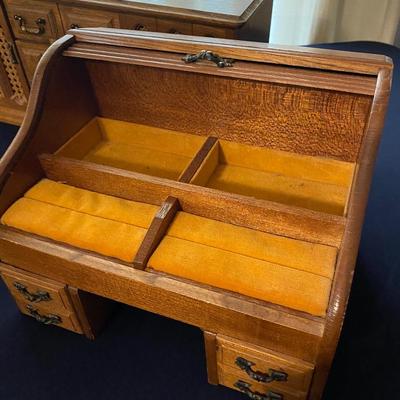 Vintage Jewelry Box Lot