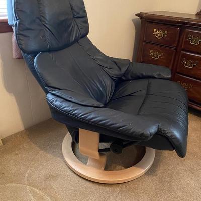 Blue Leather Reclining Chair