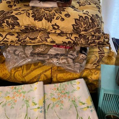 Vintage Linen Lot