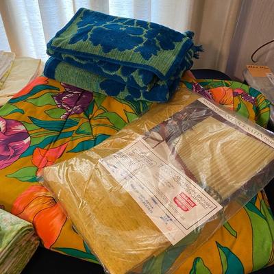 Vintage Linen Lot