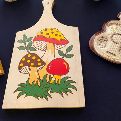 Vintage Mushroom DÃ©cor Lot