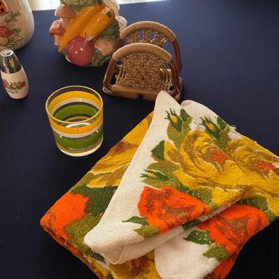 Vintage Mushroom DÃ©cor Lot